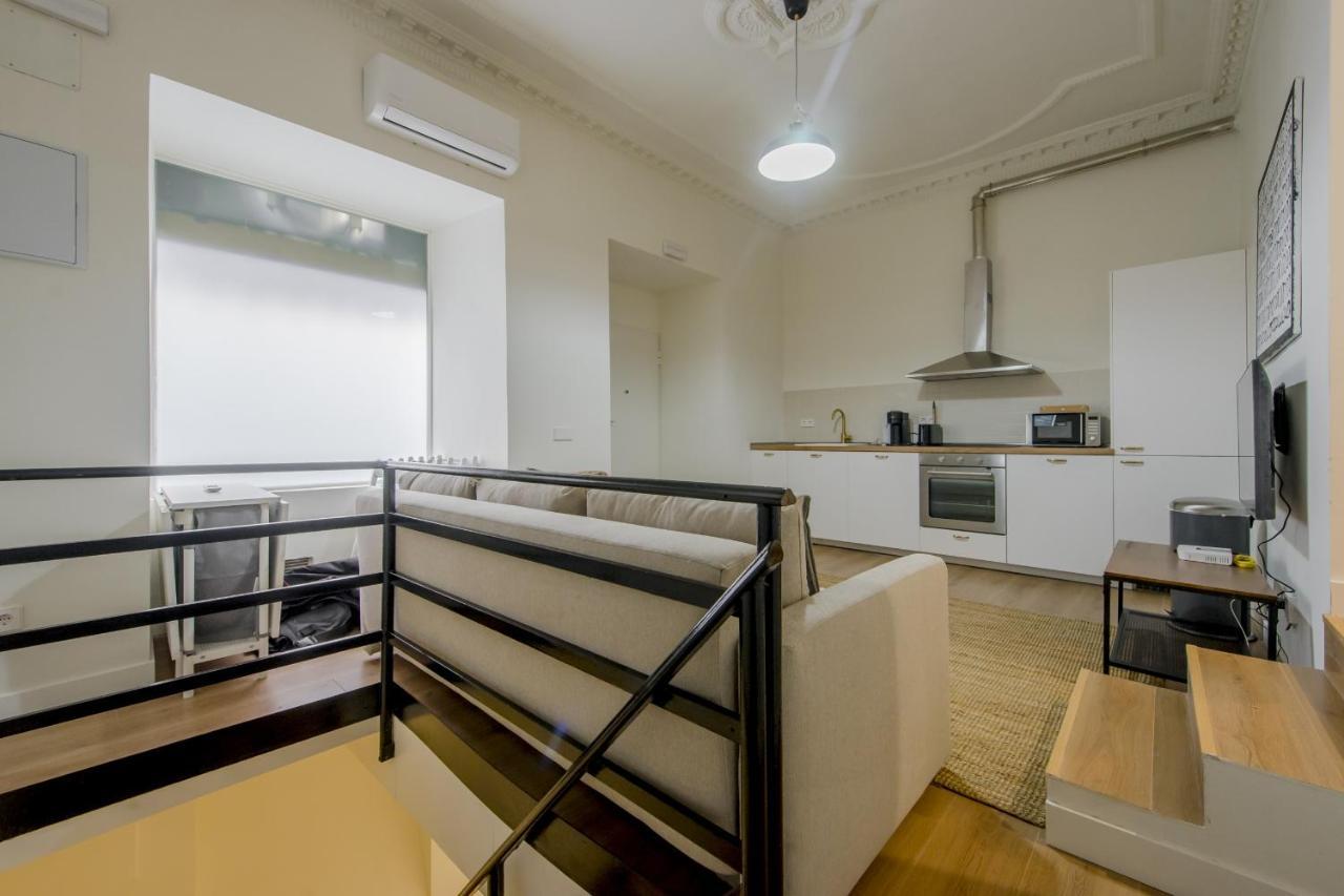 Modern Apt & Cool Interior Design En El Retiro Apartman Madrid Kültér fotó