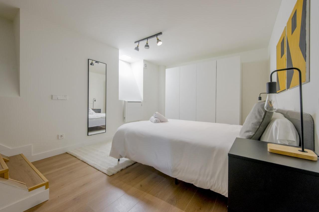 Modern Apt & Cool Interior Design En El Retiro Apartman Madrid Kültér fotó