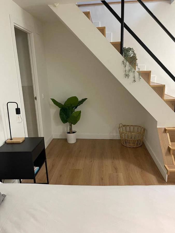 Modern Apt & Cool Interior Design En El Retiro Apartman Madrid Kültér fotó